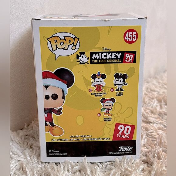 Funko Pop! 90 Year Anniversary Original #455 Holiday Mickey w/ Case VAULTED - Picture 3 of 8
